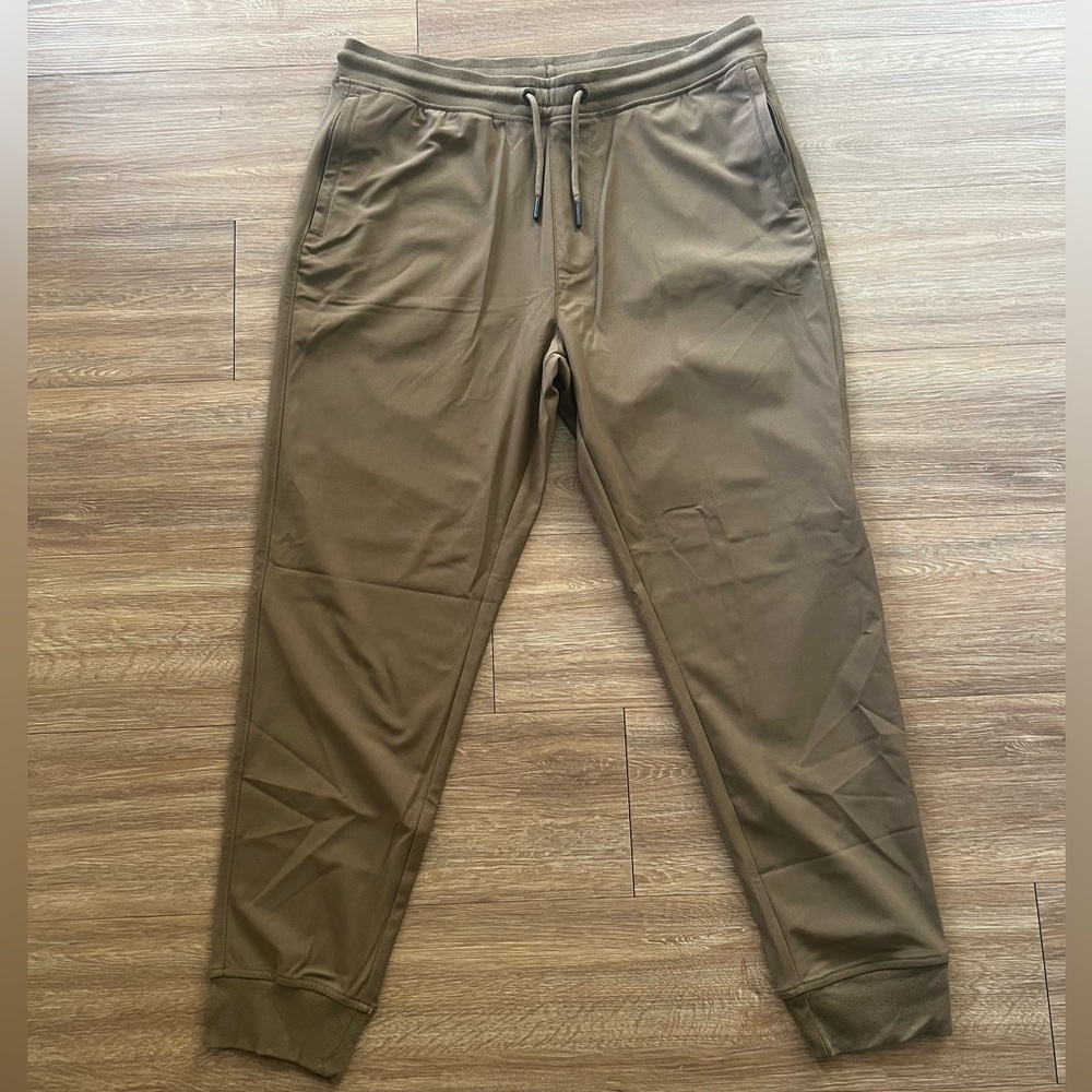 Men’s Calvin Klein XL Dress Joggers
